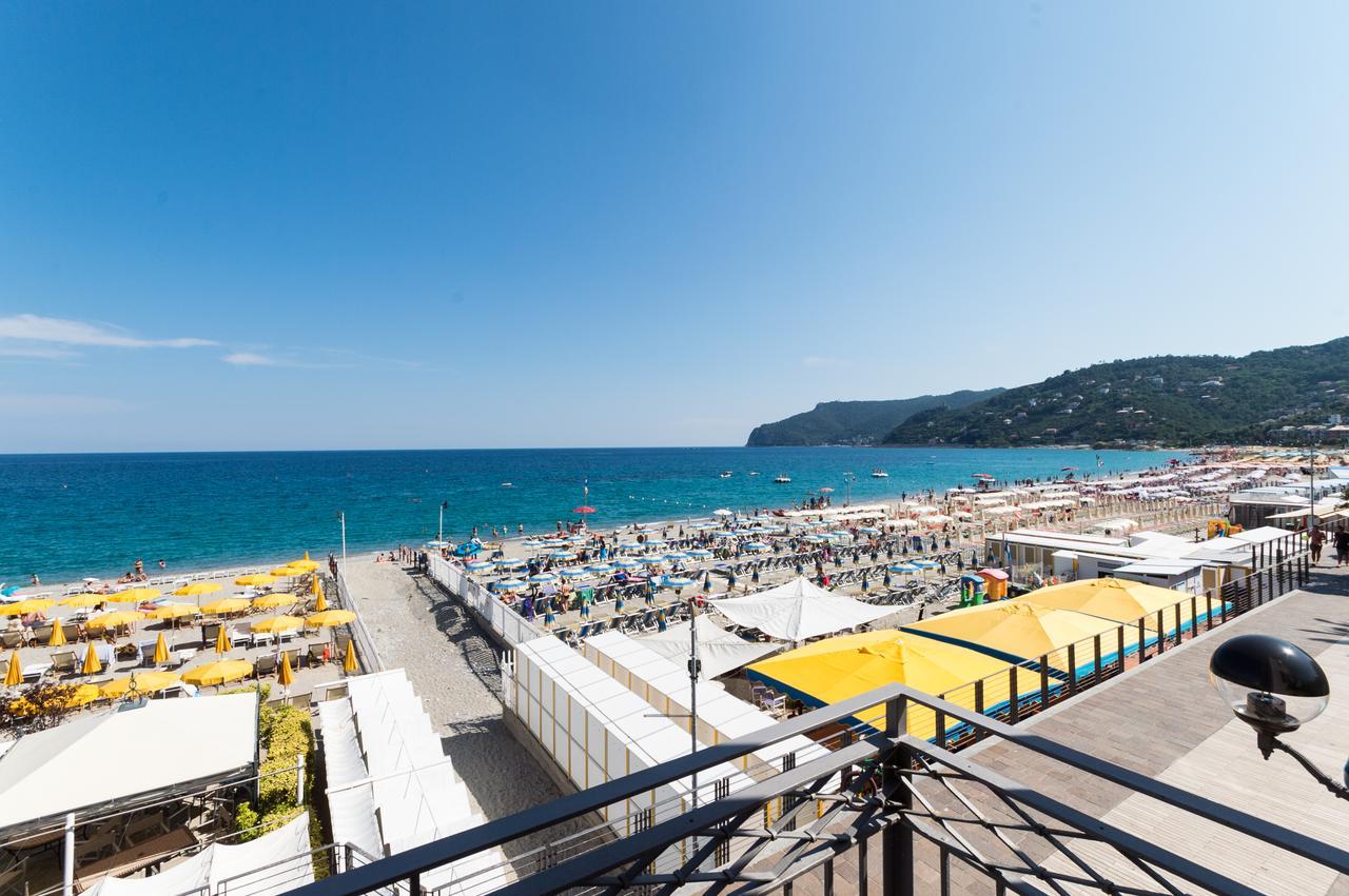 Hotel Miramare Spotorno Exterior foto